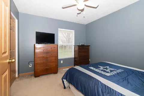 Bedroom - 708 E Bissell St, Bloomington, IL 61701 photo 1 of 7
