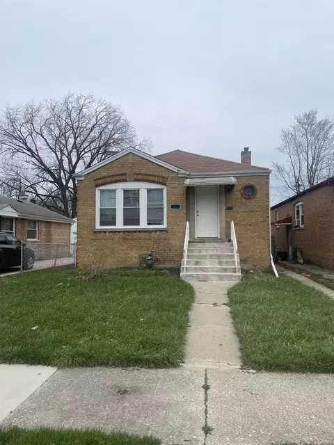 111 E 146th St, Riverdale, IL 60827