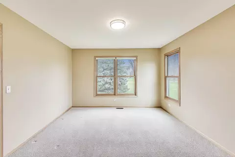 Bedroom - 1606 Beech St, Spring Grove, IL 60081 photo 1 of 6