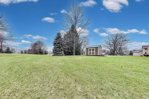 Exterior - 1606 Beech St, Spring Grove, IL 60081 photo 5 of 5