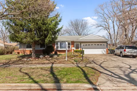 2602 Fulle St, Rolling Meadows, IL 60008