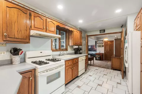 2602 Fulle St, Rolling Meadows, IL 60008 photo 13
