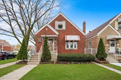 6858 S Kedvale Ave, Chicago, IL 60629