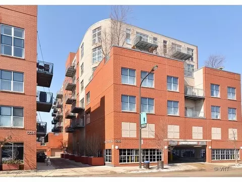 1236 Chicago Ave #311, Evanston, IL 60202