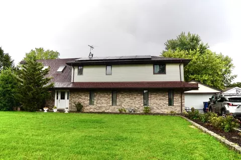 13705 Lawler Ave, Crestwood, IL 60418
