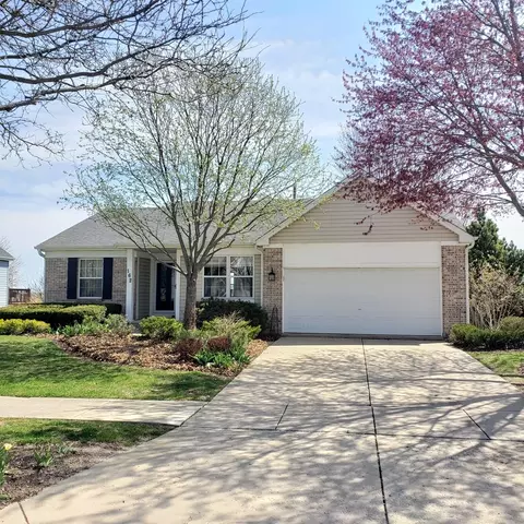 162 Arbor Ave, Sugar Grove, IL 60554