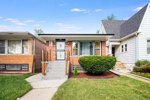10056 S La Salle St, Chicago, IL 60628