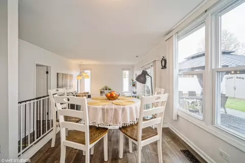 Dining - 1145 John Dr, Hoffman Estates, IL 60169 photo 2 of 2