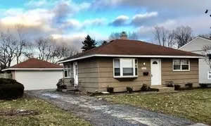 3604 Bobolink Ln, Rolling Meadows, IL 60008