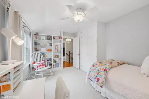 Bedroom - 2043 Ewing Ave, Evanston, IL 60201 photo 7 of 9