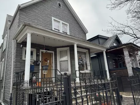 4221 N Sawyer Ave, Chicago, IL 60618