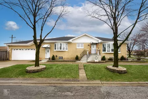 4557 N Overhill Ave, Norridge, IL 60706