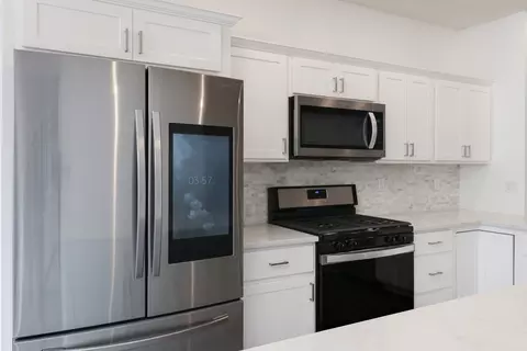 Kitchen - 303 Bobwhite Way, Normal, IL 61761 photo 3 of 3