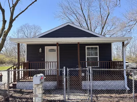 1417 Ignatius St, Joliet, IL 60436