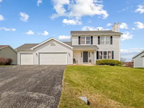 13057 Country Meadow Dr, Winnebago, IL 61088