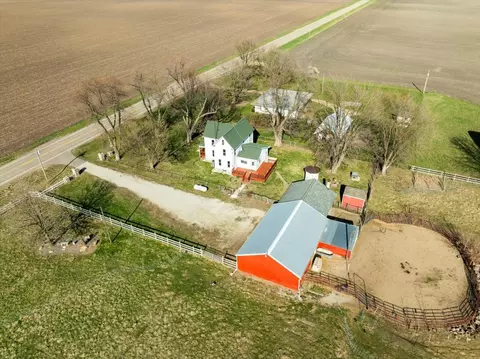View/Area - 103 E 1400 North Rd, Danvers, IL 61732 photo 2 of 6