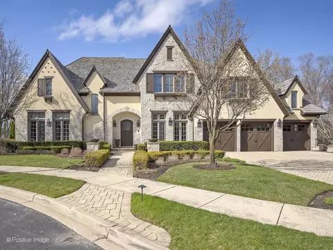 435 Woodland Park Ct, Hinsdale, IL 60521