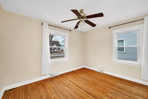 Bedroom - 744 1st Ave, Morris, IL 60450 photo 1 of 3
