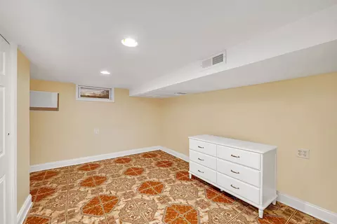 Bedroom - 744 1st Ave, Morris, IL 60450 photo 3 of 3