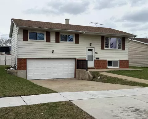 48 W Fullerton Ave, Glendale Heights, IL 60139