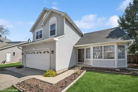 1288 Sebring Cir, Elgin, IL 60120