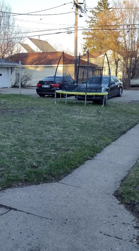 Exterior - 910 Summit St, Joliet, IL 60435 photo 6 of 7