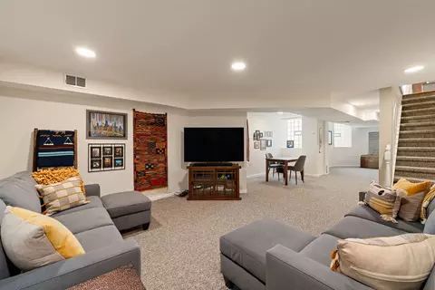 4429 S Berkeley Ave, Chicago, IL 60653 photo 29