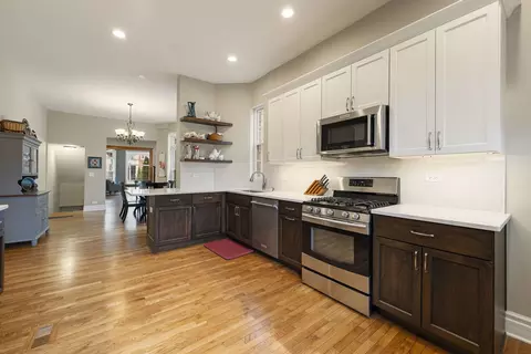 4429 S Berkeley Ave, Chicago, IL 60653 photo 12