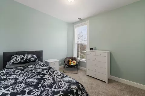 4429 S Berkeley Ave, Chicago, IL 60653 photo 20