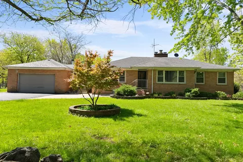 3315 E Bemes Rd, Crete, IL 60417 photo 2