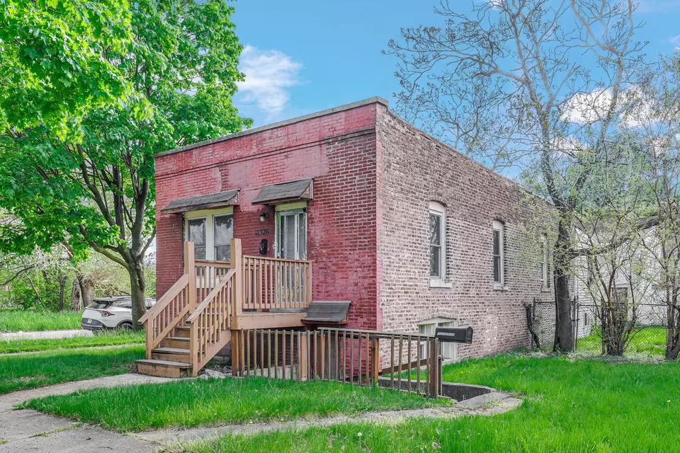  11328 S Morgan St, Chicago, IL 60643 photo 1