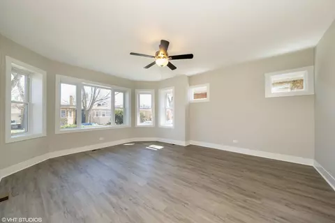 Living - 8200 S Paxton Ave, Chicago, IL 60617 photo 2 of 2
