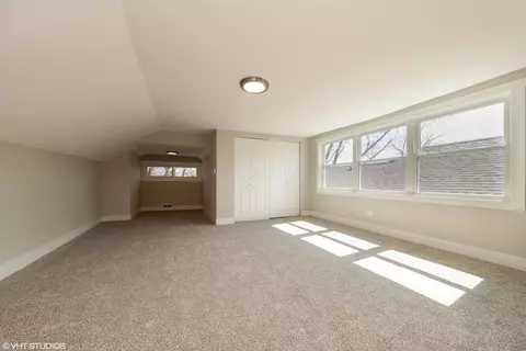 Bedroom - 8200 S Paxton Ave, Chicago, IL 60617 photo 1 of 3
