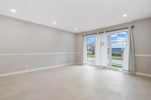 656 W 14th Pl, Chicago Heights, IL 60411 photo 8
