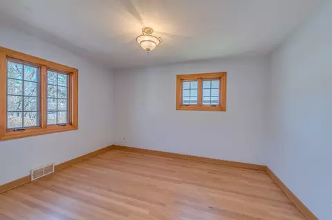 711 E Indiana St, Wheaton, IL 60187 photo 11