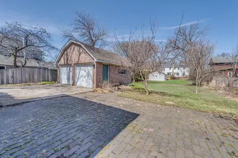 711 E Indiana St, Wheaton, IL 60187 photo 19