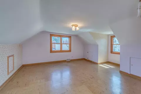 711 E Indiana St, Wheaton, IL 60187 photo 15