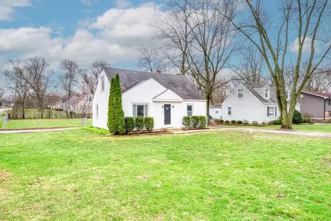 26 W441 Geneva Rd, Wheaton, IL 60187 photo 2