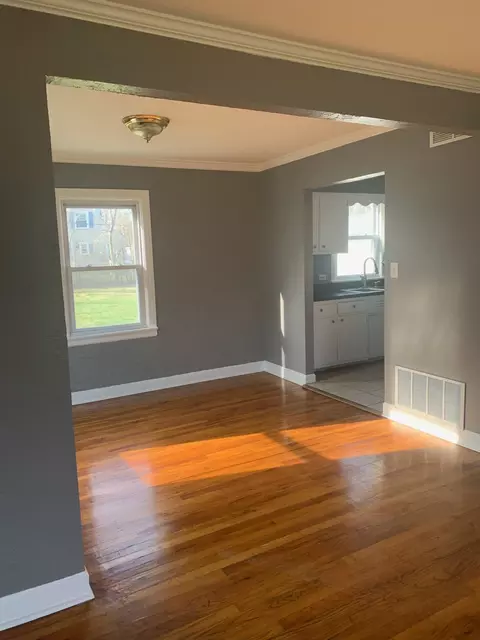 26 W441 Geneva Rd, Wheaton, IL 60187 photo 13