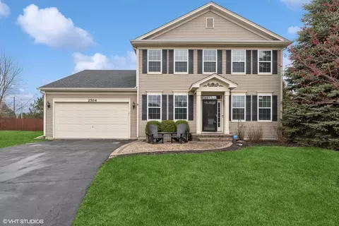 2704 Salt Creek Ct, Wauconda, IL 60084