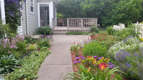 Exterior - 1804 Beloit Ct, Naperville, IL 60565 photo 8 of 11