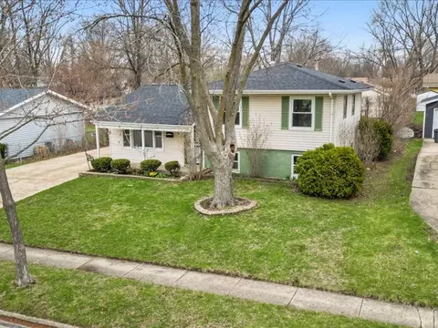 1948 Sycamore Ave, Hanover Park, IL 60133