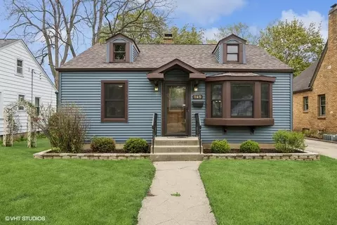 145 N Eastern Ave, Bartlett, IL 60103