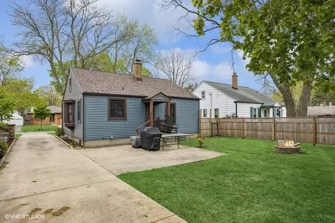 Exterior - 145 N Eastern Ave, Bartlett, IL 60103 photo 3 of 3