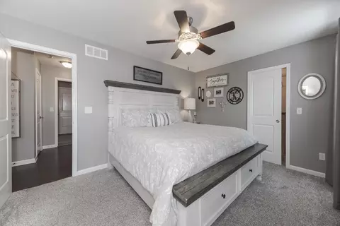 Bedroom - 2912 Conlor Dr, Bloomington, IL 61704 photo 1 of 4