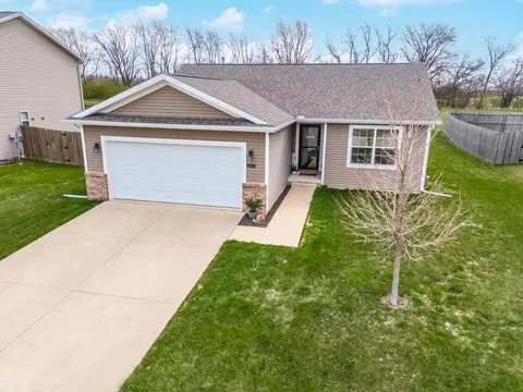 View/Area - 2912 Conlor Dr, Bloomington, IL 61704 photo 3 of 3