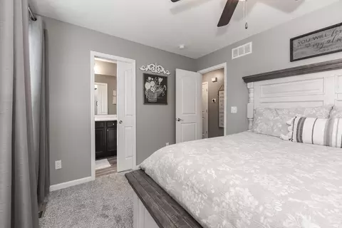 Bedroom - 2912 Conlor Dr, Bloomington, IL 61704 photo 2 of 4