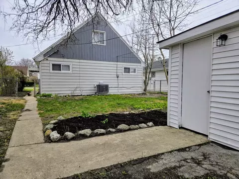 Exterior - 16117 Wolcott Ave, Markham, IL 60428 photo 4 of 4