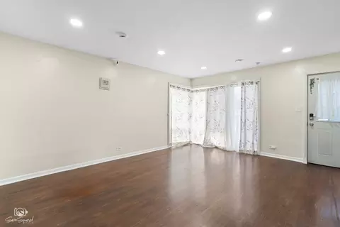 Living - 7840 S Springfield Ave, Chicago, IL 60652 photo 1 of 1