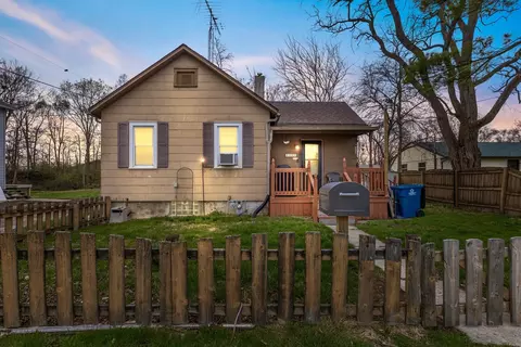945 Stone St, Kankakee, IL 60901 photo 2